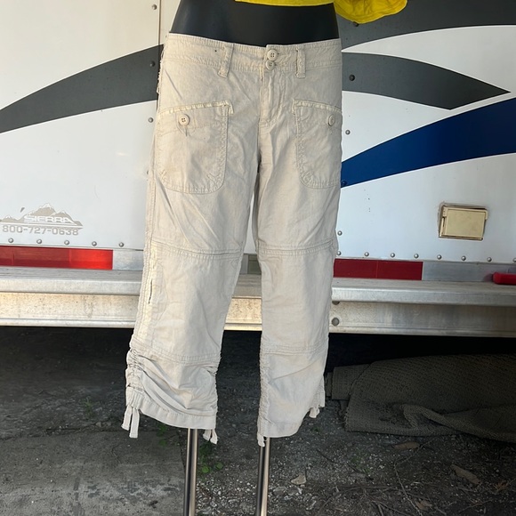 Prana Pants - PrAna linen two toned capris. Convertible cargo pants. Woman size 2 six pockets